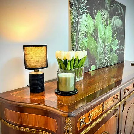 Cisneros Royal Apartment *